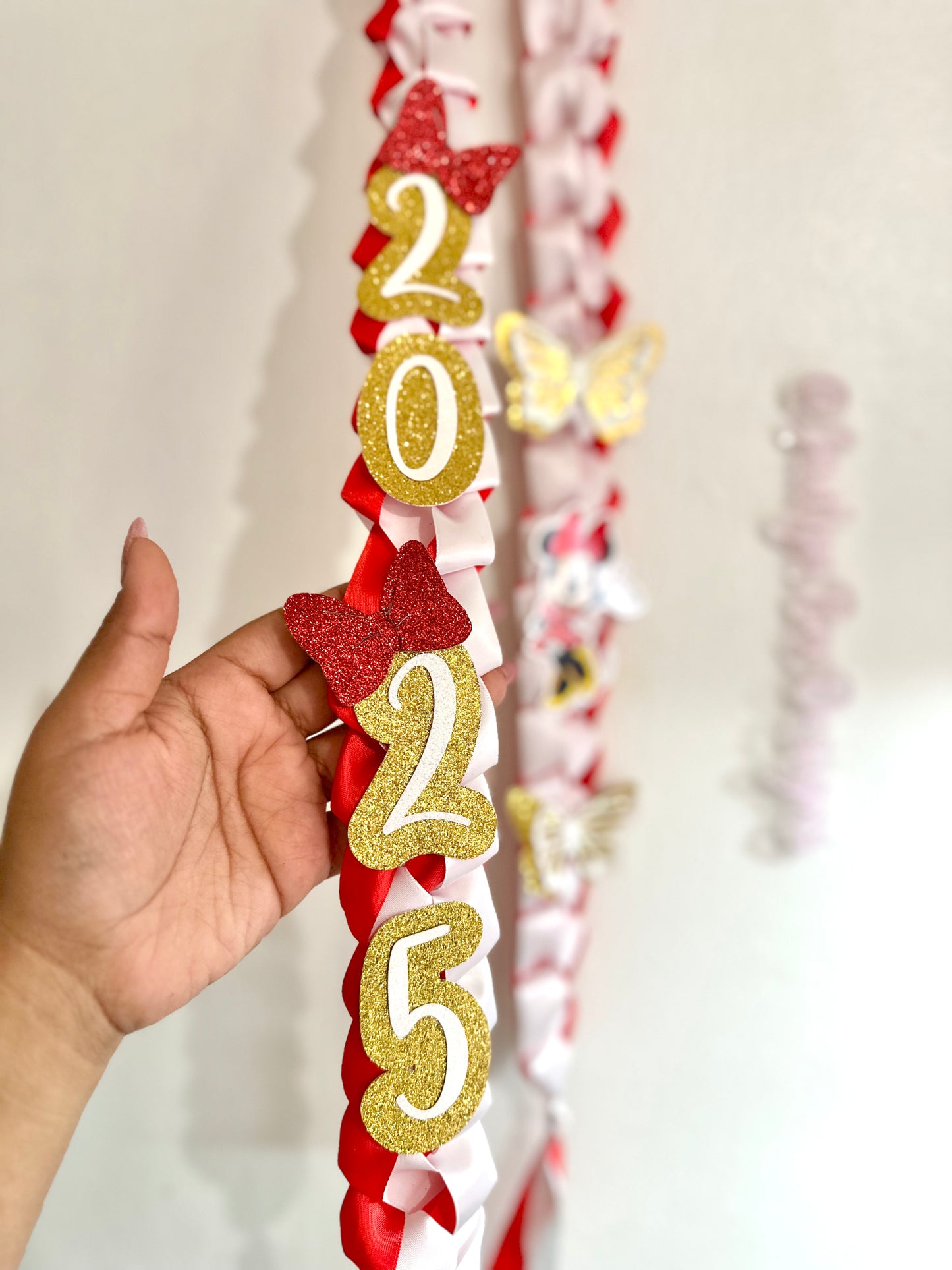 Minnie Mouse Class of 2025 Graduation Lei