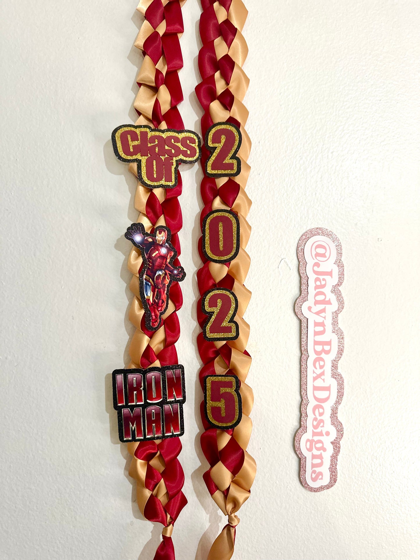 Iron-Man Marvel 2025 Graduation Lei