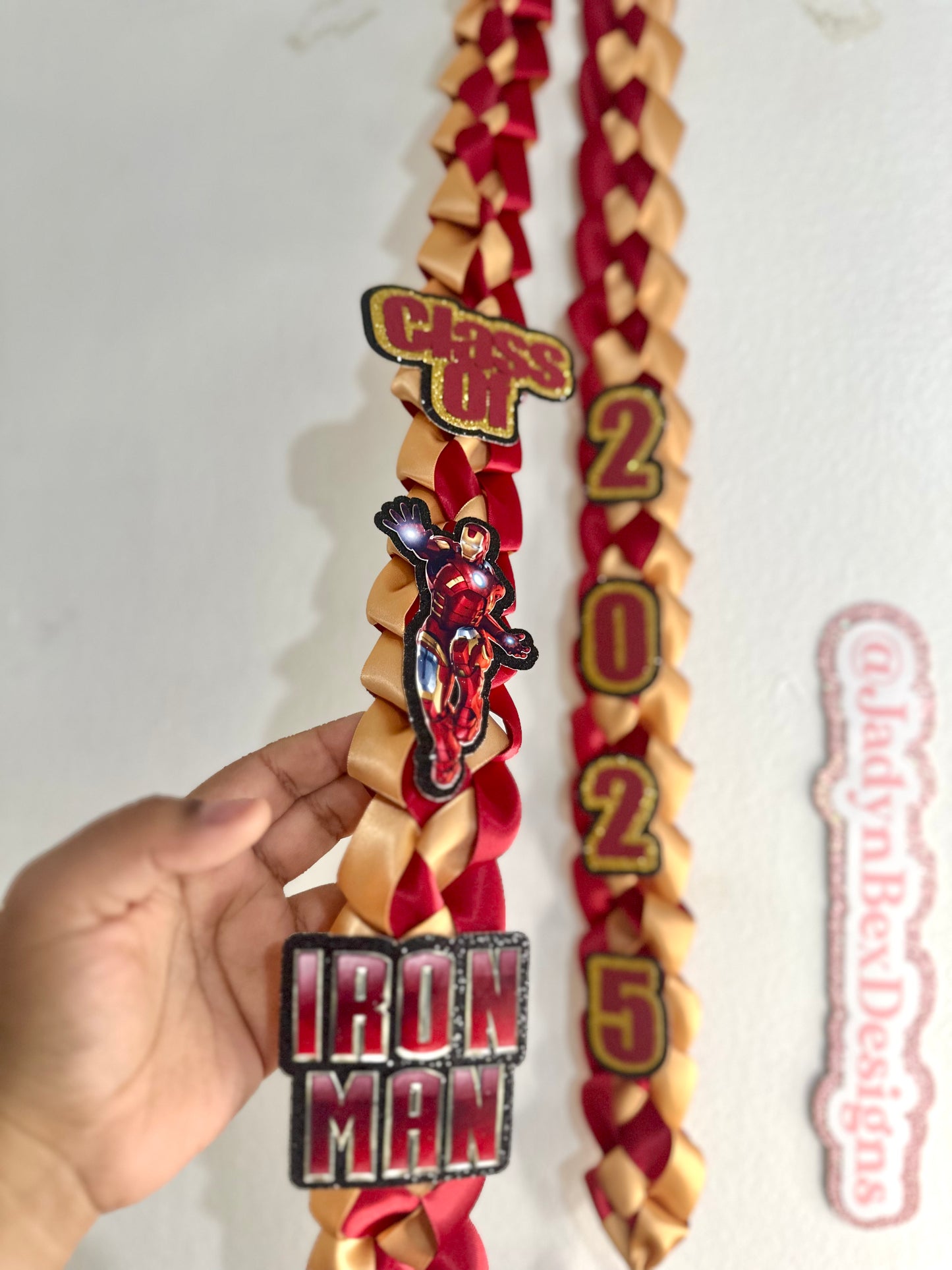 Iron-Man Marvel 2025 Graduation Lei