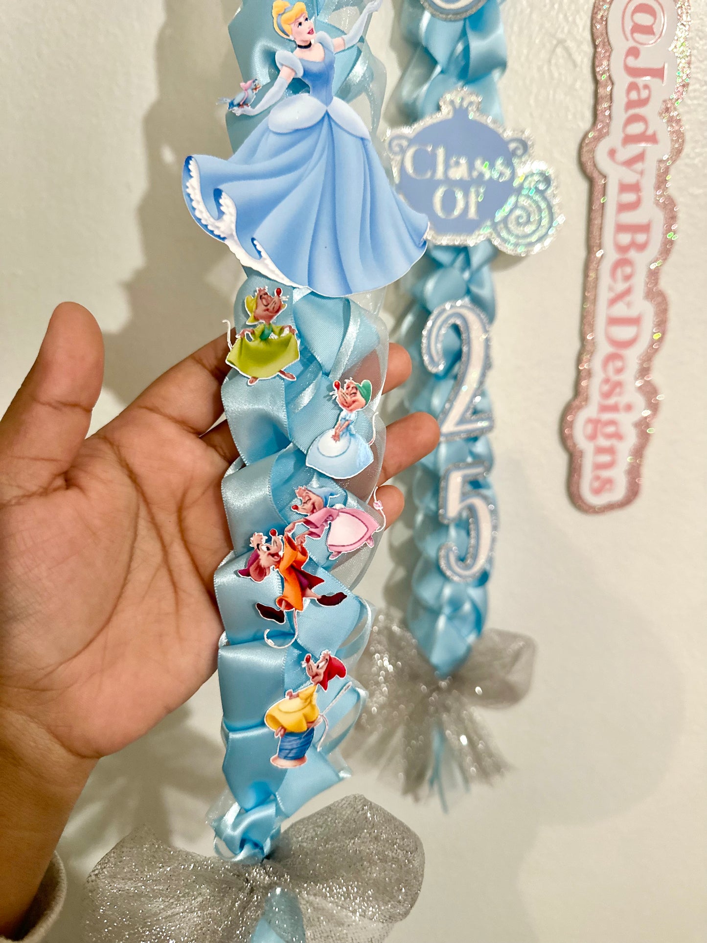 Cinderella 2025 Graduation Lei