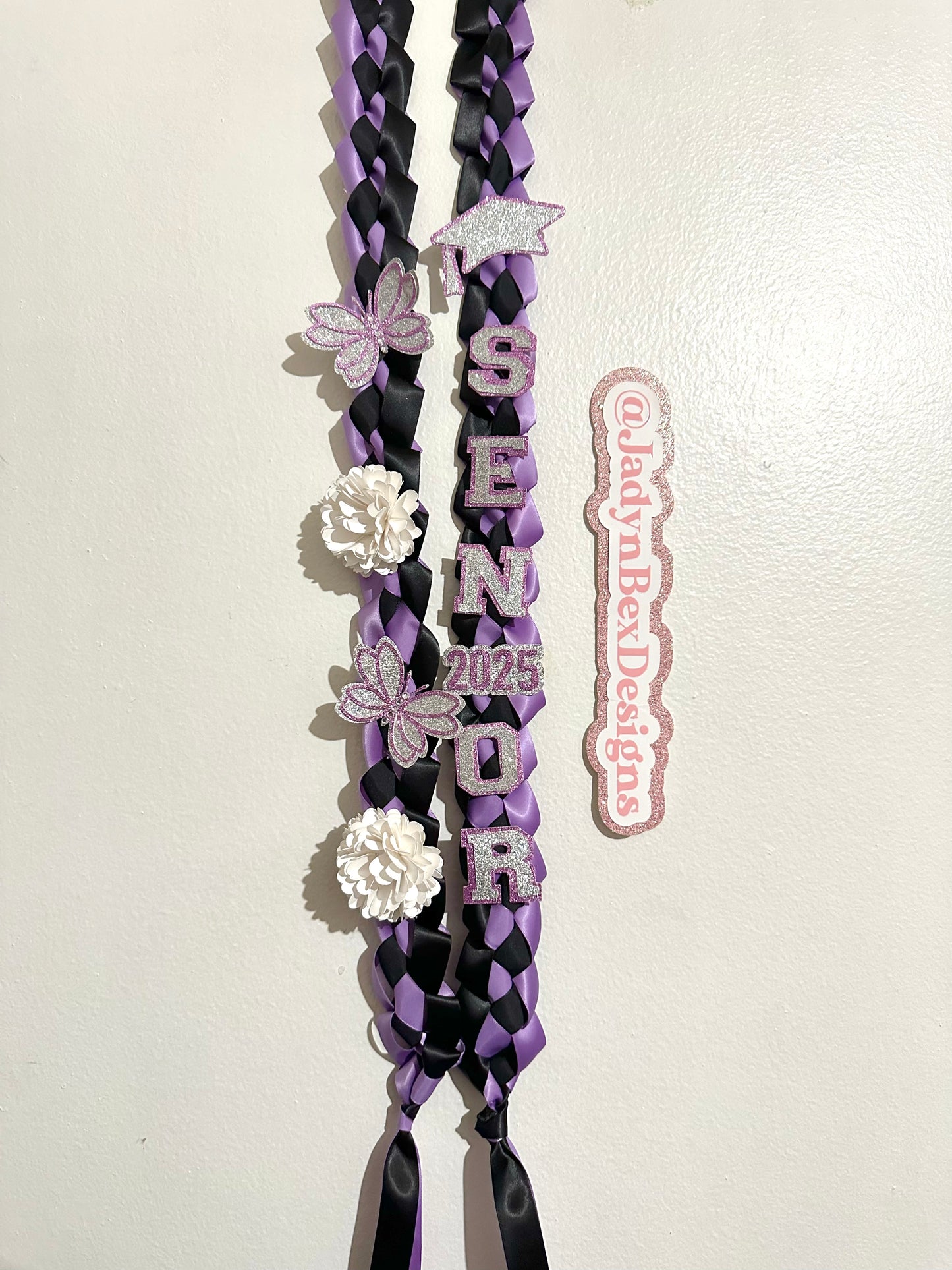 Purple Floral Senior 2025 Graduation Lei