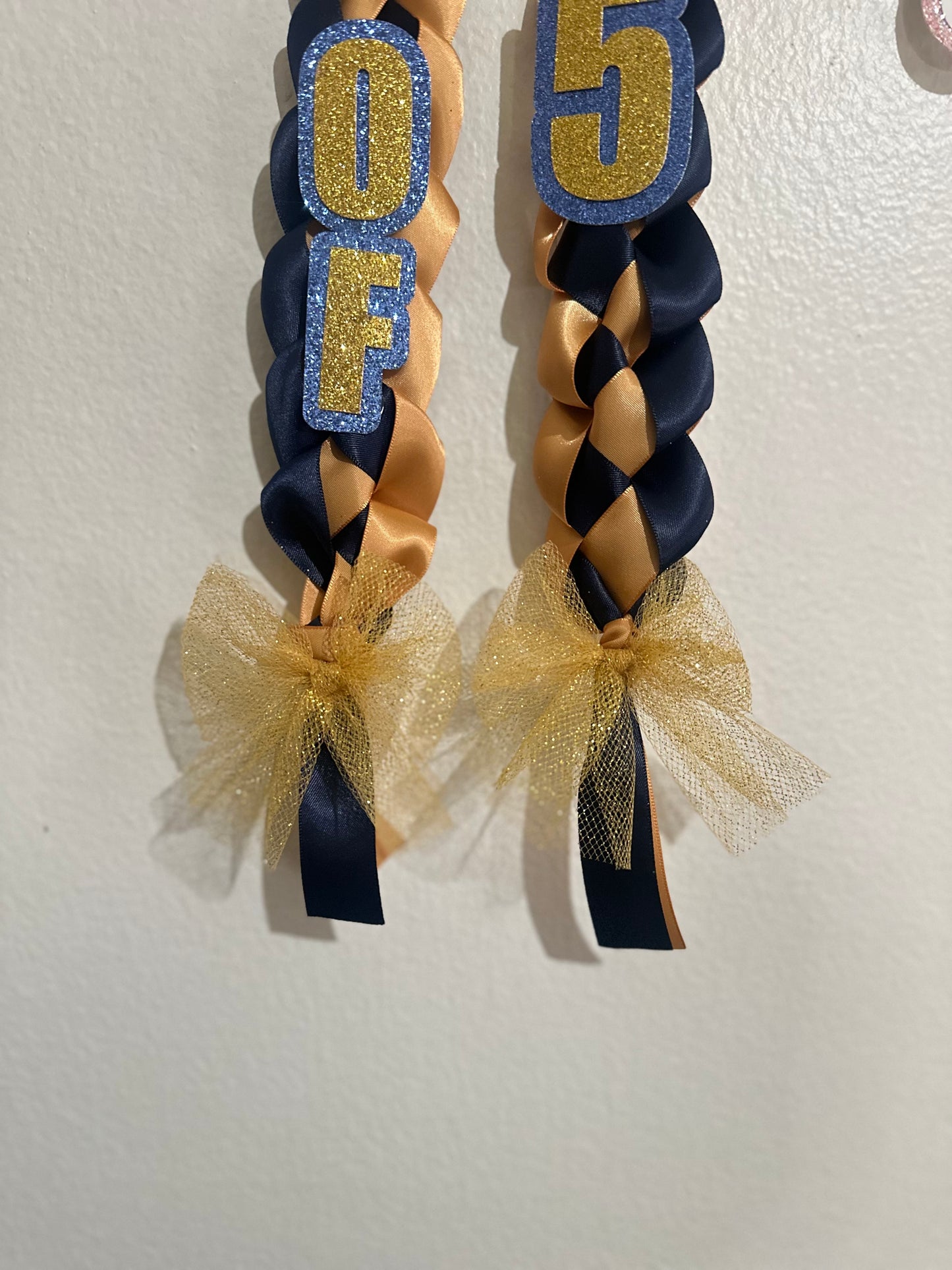 Sonora High School Dark Blue and Gold Graduation Lei 2026