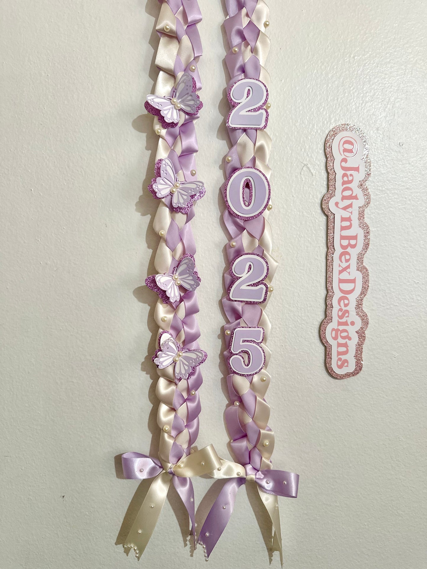 Liliac 2025 Coquette Graduation Lei