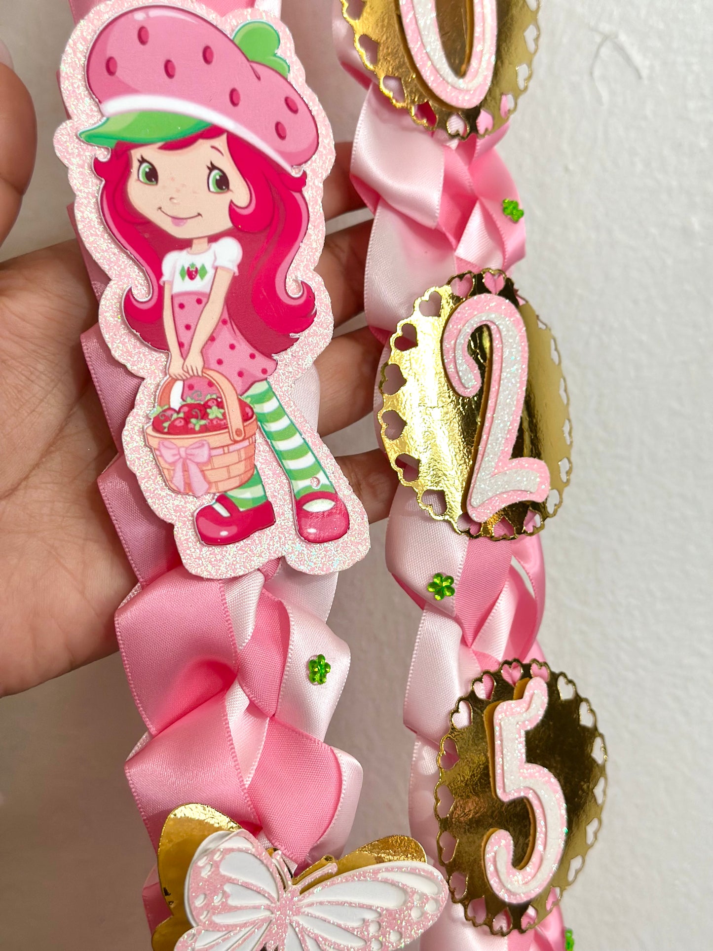 2025 Strawberry Shortcake Graduation Lei