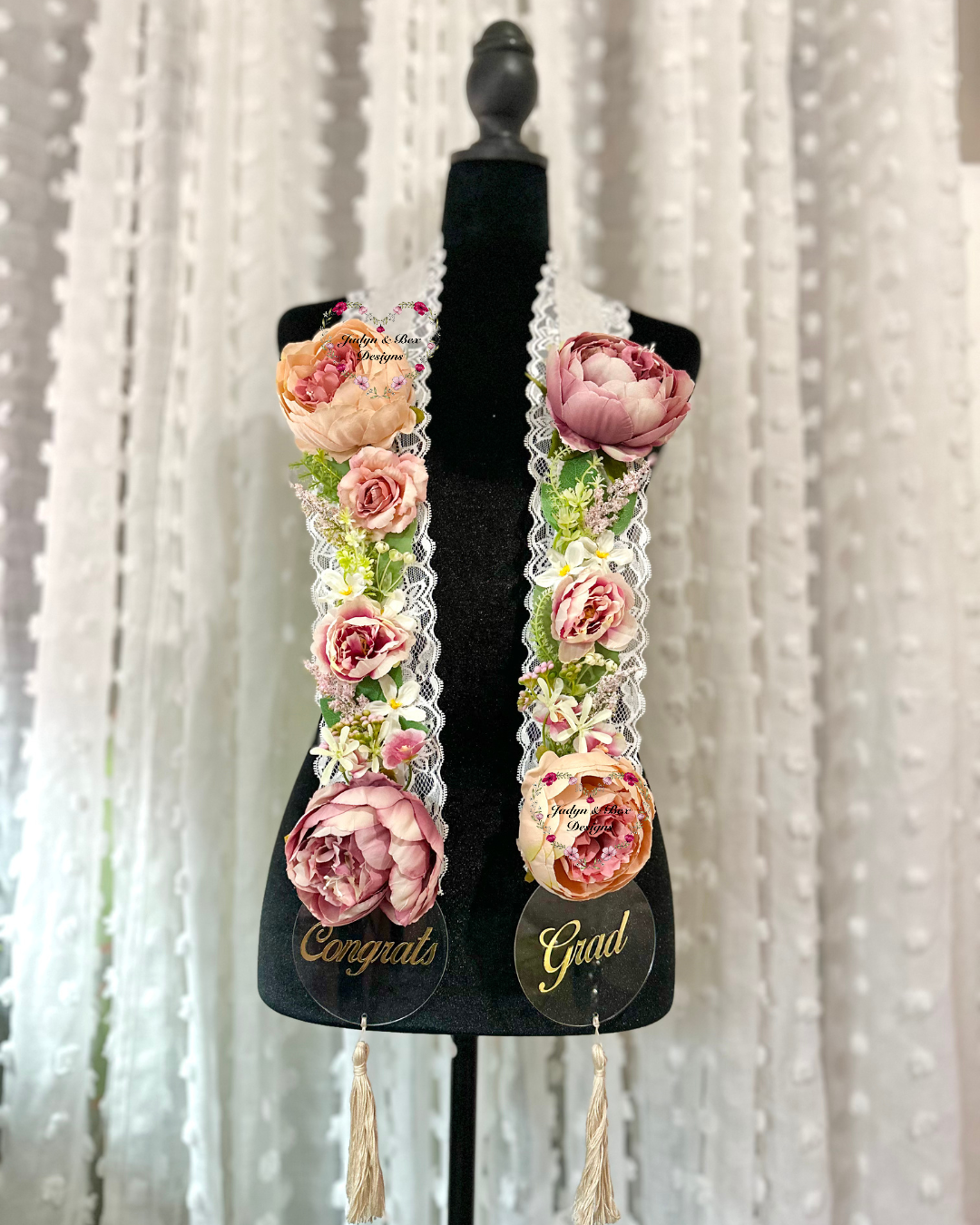 Elegant Floral Graduation Lei Class of 2026