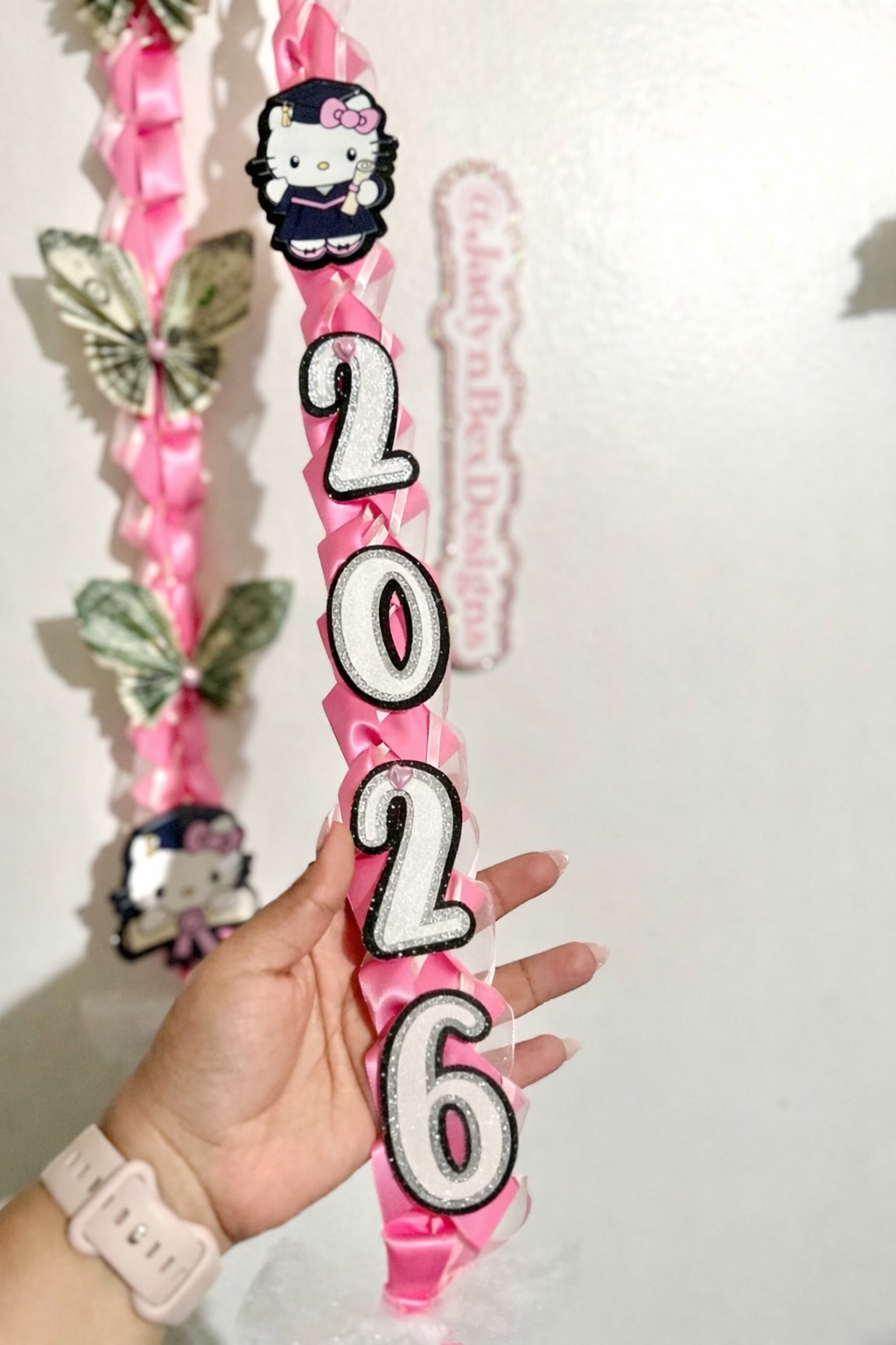 2026 Hot Pink Hello Kitty Graduation Lei