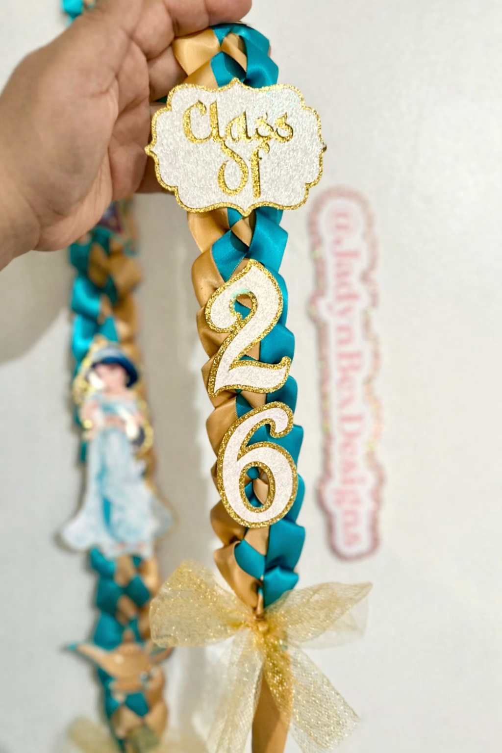 Princess Jasmine 2026 Graduation Lei