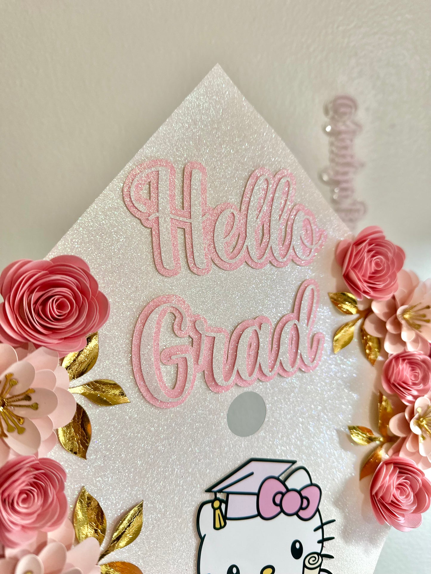 Hello Kitty Graduation Cap Topper