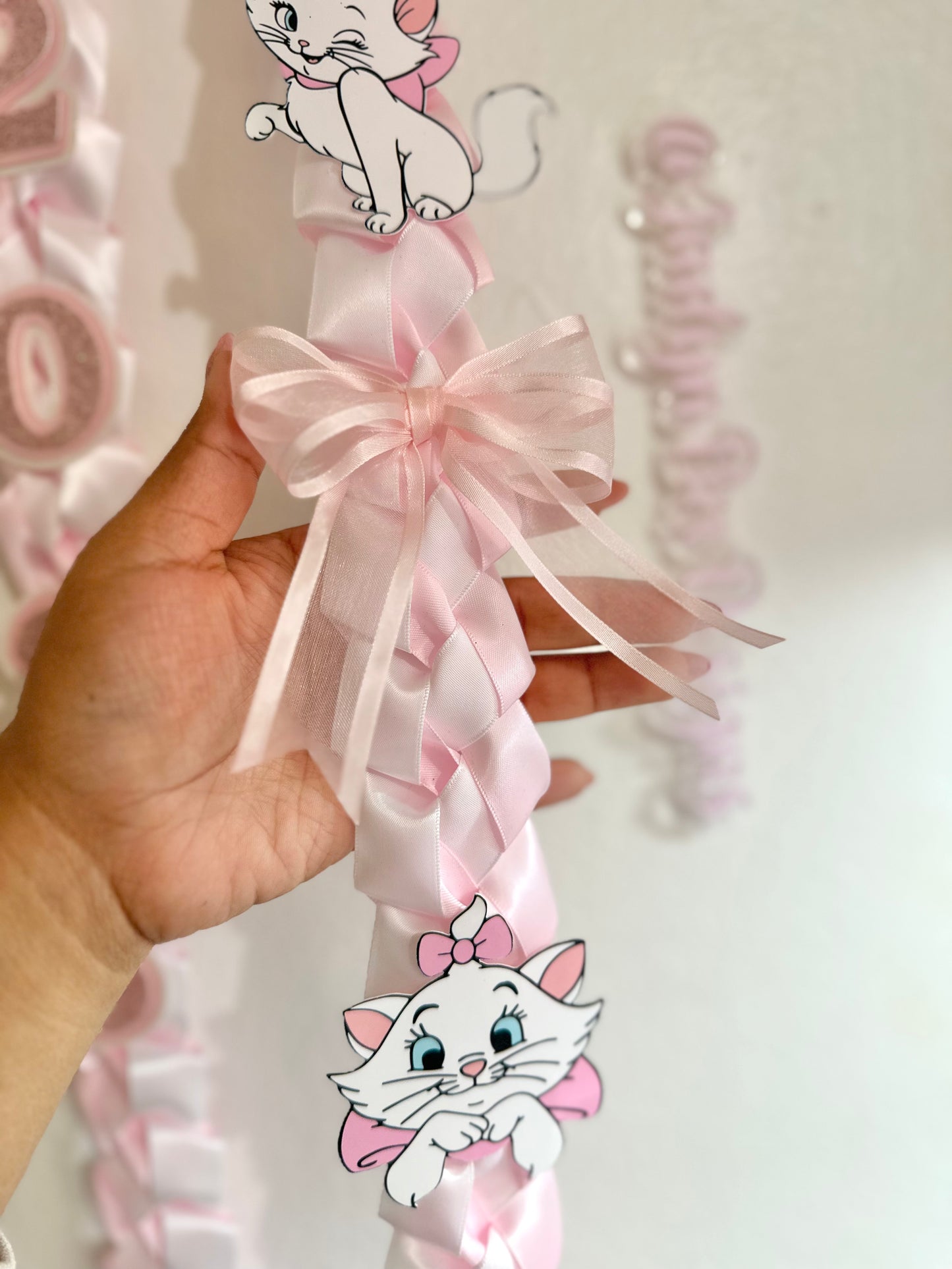 Aristocat Marie Coquette Graduation Lei