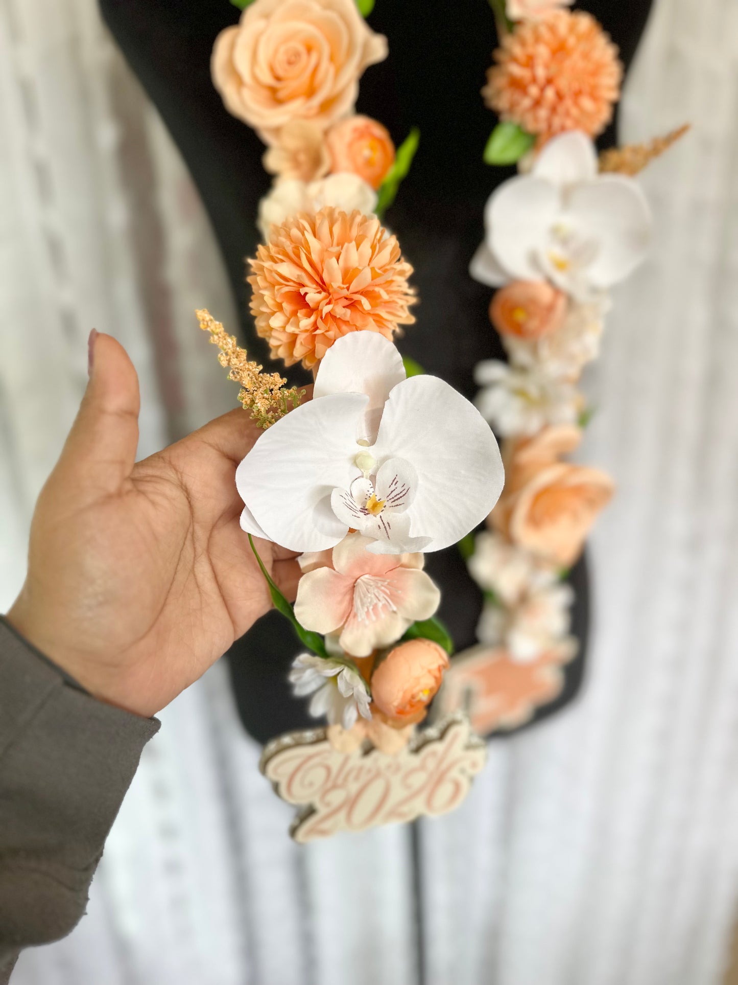 Peach Floral Graduation Lei – Class of 2026 Personalized Graduation Lei with Custom Name – High School or College Grad Gift