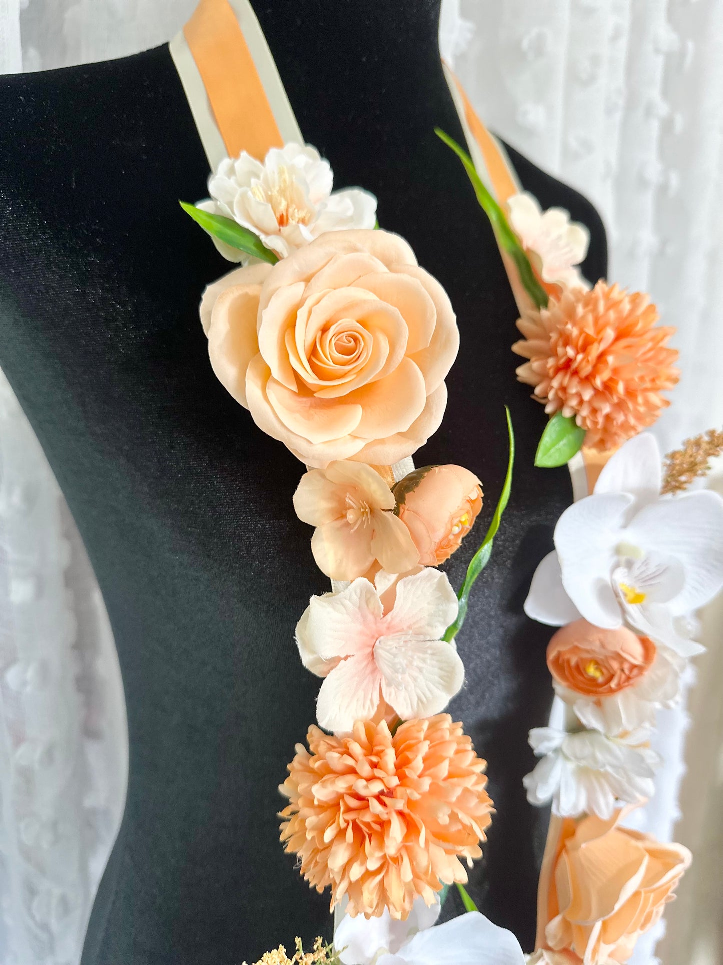 Peach Floral Graduation Lei – Class of 2026 Personalized Graduation Lei with Custom Name – High School or College Grad Gift